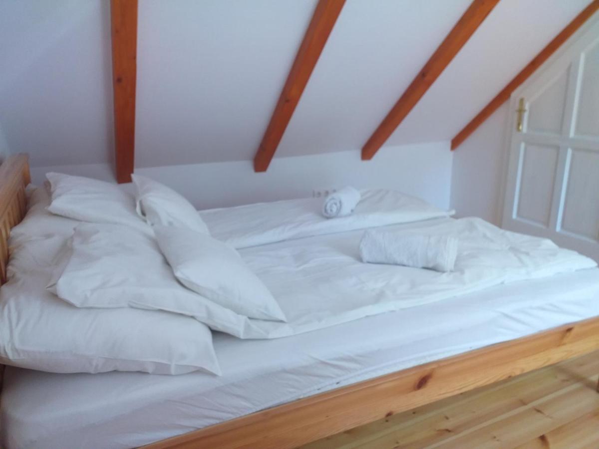 Appartement Mézes-Kuckó à Tihany Extérieur photo